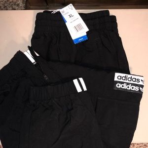 NWT, XL women’s adidas track pants
